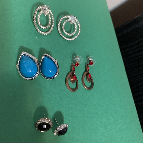 Beautiful earrings, 4 pairs - Picture 3 of 8